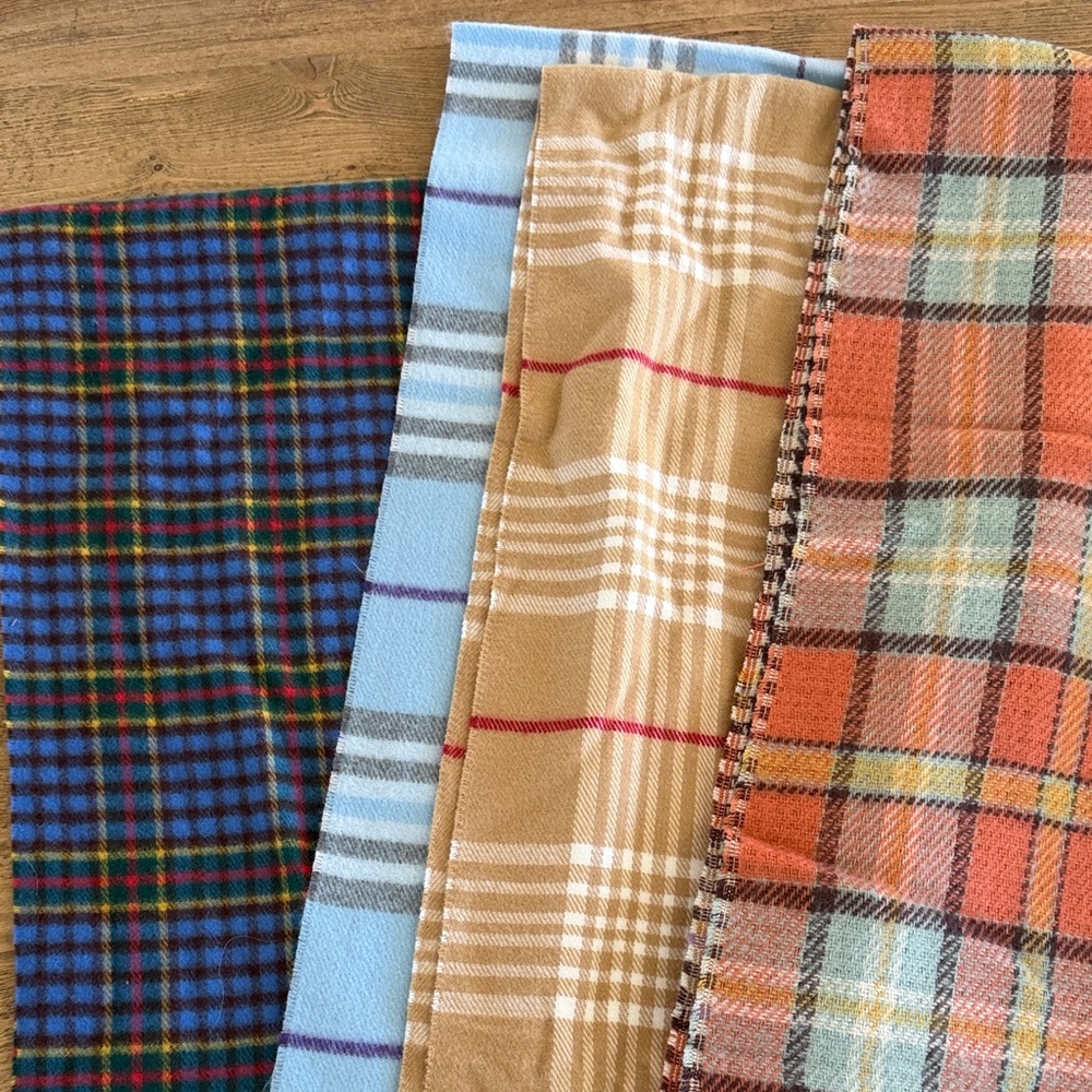 Bundle of 4 Scarves NEW